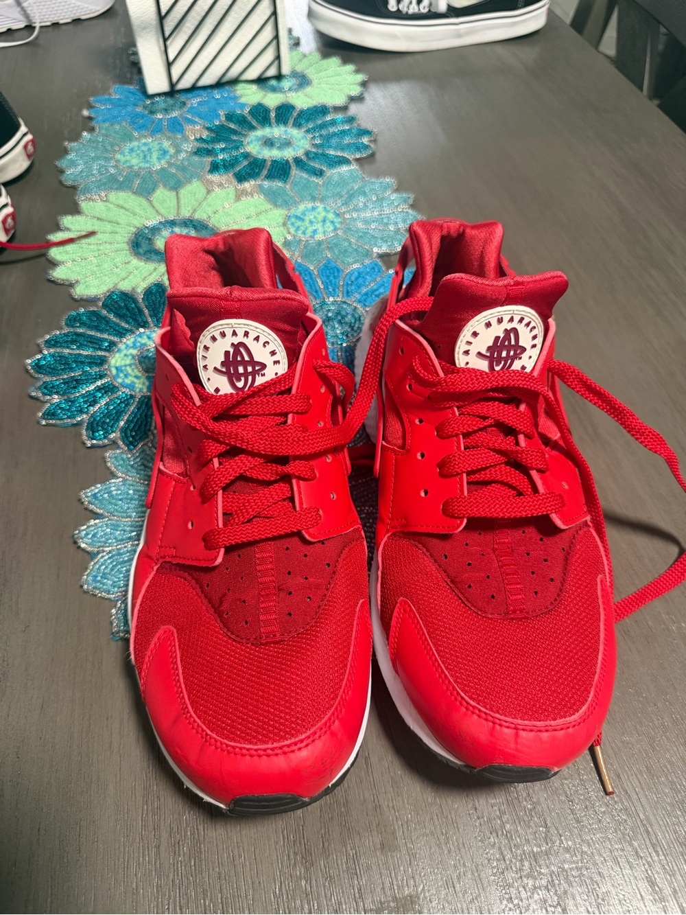 Men’s Nike Air Huarache Shoes in Red